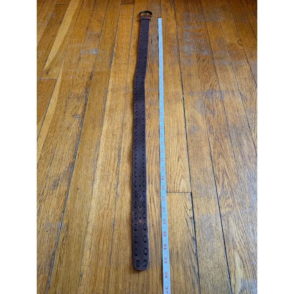 MOSSIMO SUPPLY Co. Distressed Brown Leather Belt w/Whipstitch Accent Womens sz S